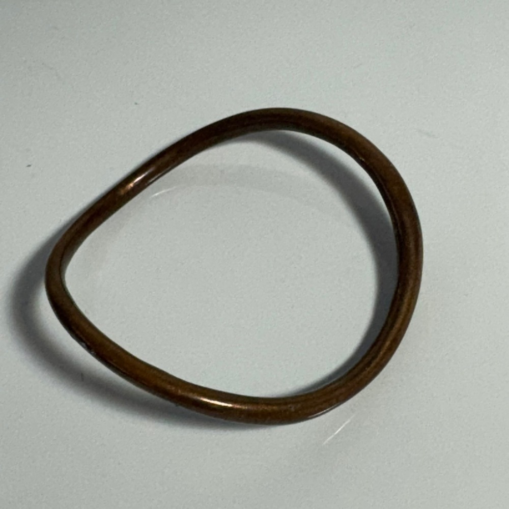 Unique Twisted‎ Loop Bangle Bracelet Copper Tone Metal Statement Accessory